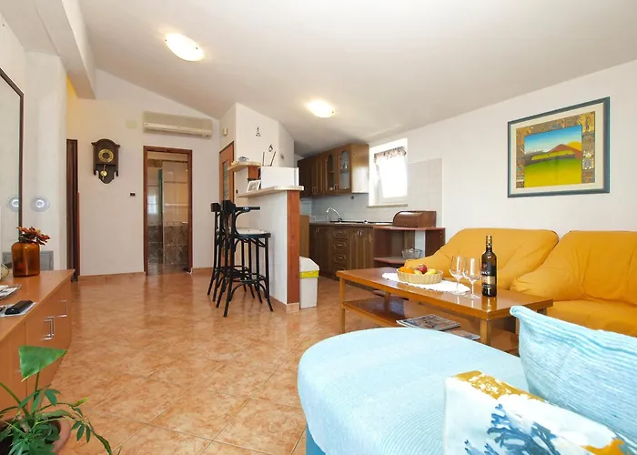 Apartment Emina 2317